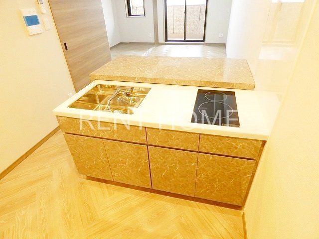 キッチン　対面式2口ＩＨシステムキッチン