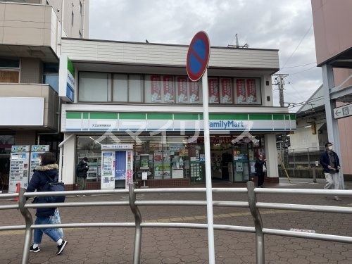 コンビニ　ファミリーマート 天王台駅柴崎台店（コンビニ）まで192m