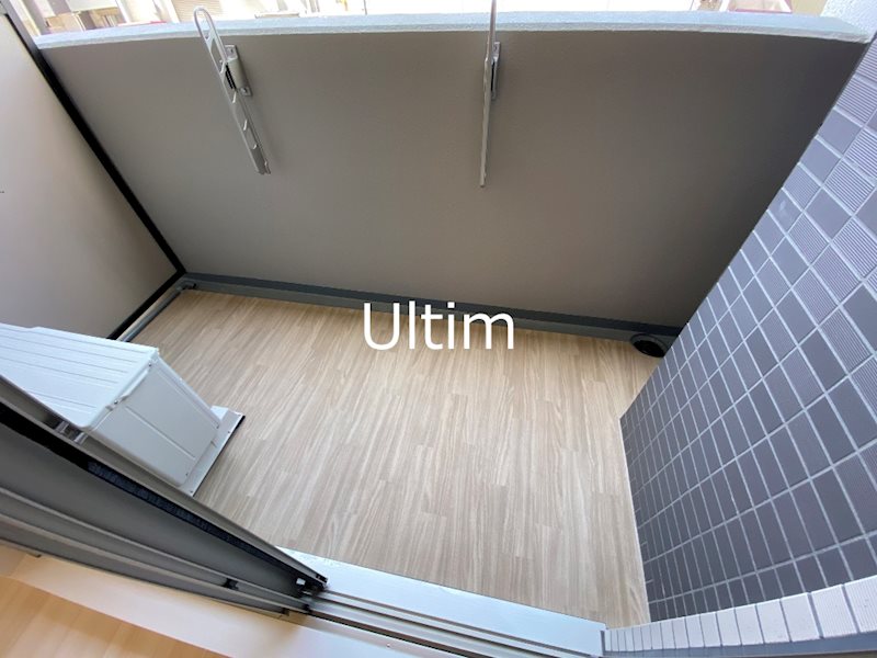 バルコニー　違うお部屋の写真です。ご参考までに