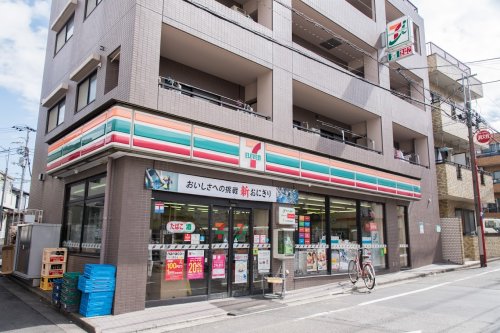 コンビニ　セブンイレブン 池袋本町店（コンビニ）まで433m