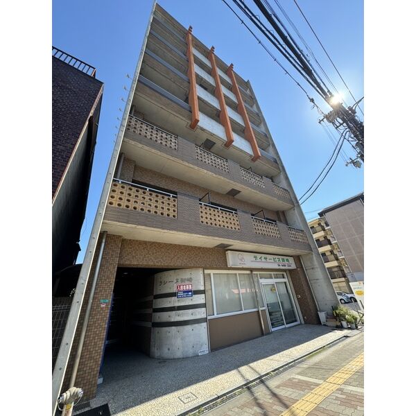 建物外観　全部屋南向きです