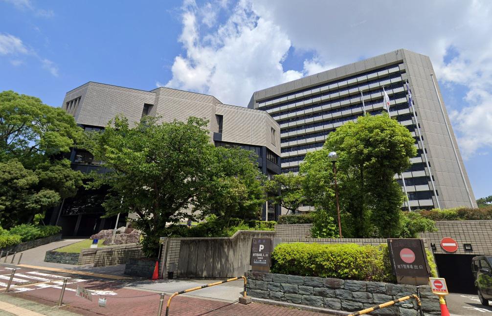 役所　徳島市役所（役所）まで553m