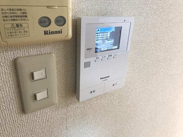 セキュリティ　カメラ付インターホン