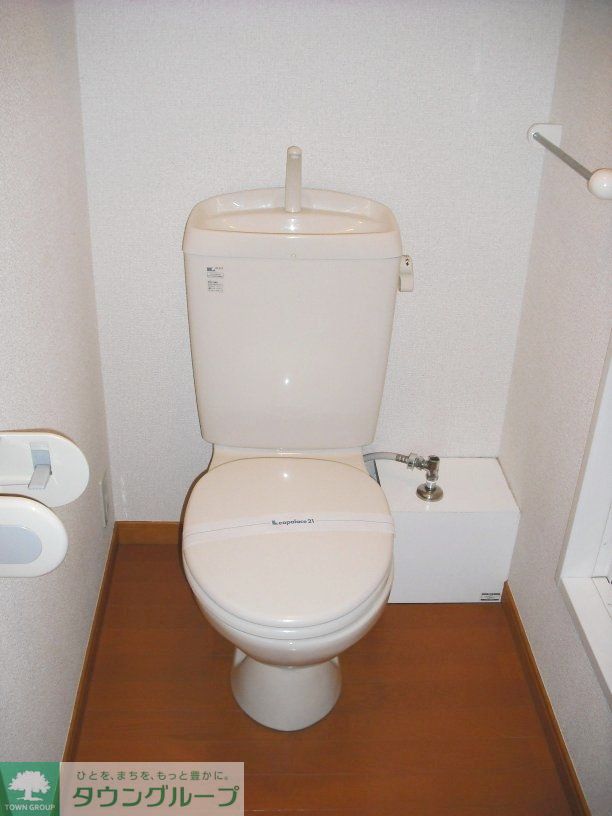 ＪＲ総武線 新検見川駅 徒歩12分 3階建 築21年のトイレ写真