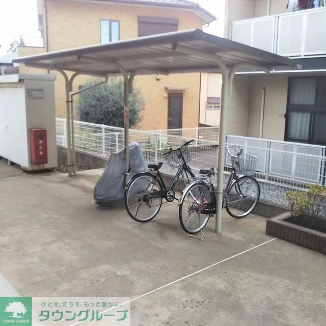 ＪＲ総武線 新検見川駅 徒歩12分 3階建 築21年の外観写真