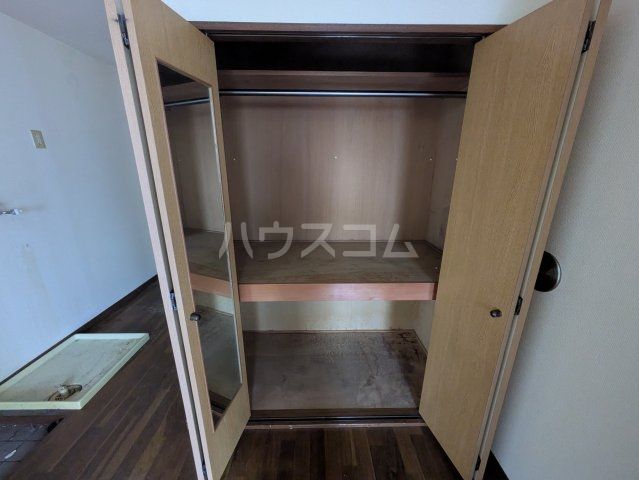 クレッセントの内装写真