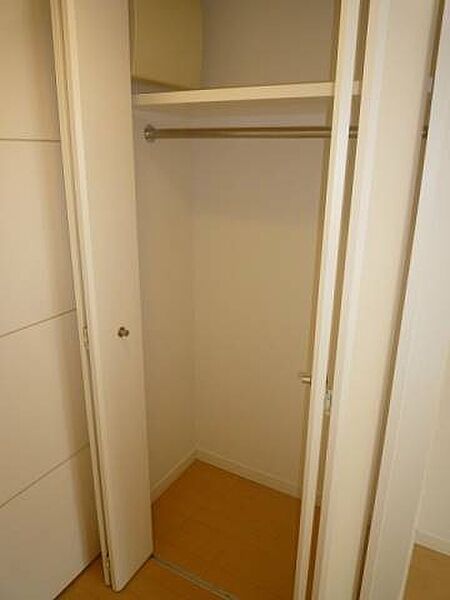 収納　※別部屋の参考写真です。