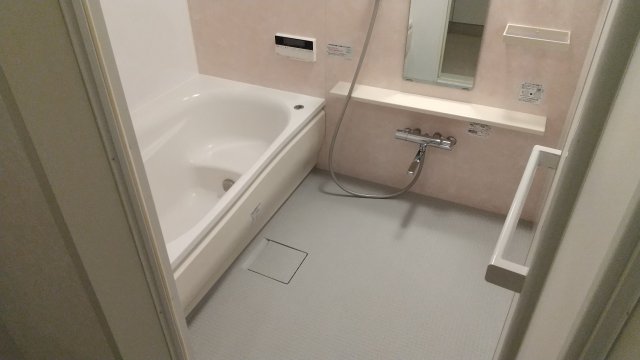 バス・シャワールーム　別部屋参考写真