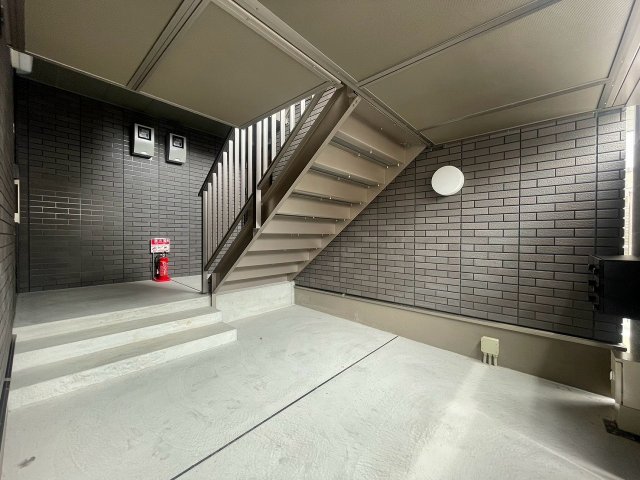 阪急千里線 下新庄駅 徒歩5分 3階建 築1年の外観写真