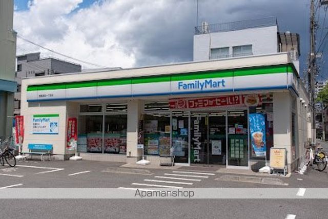 コンビニ　ファミリーマート豊島高田一丁目店（コンビニ）まで216m
