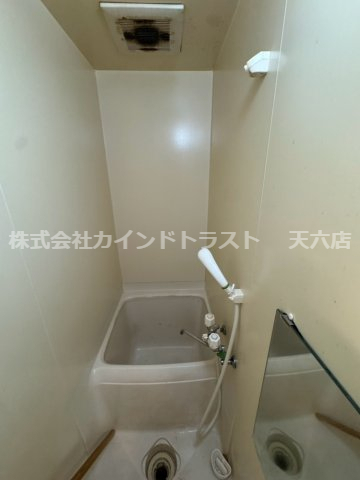 バス・シャワールーム　日々の疲れを癒すお風呂付です