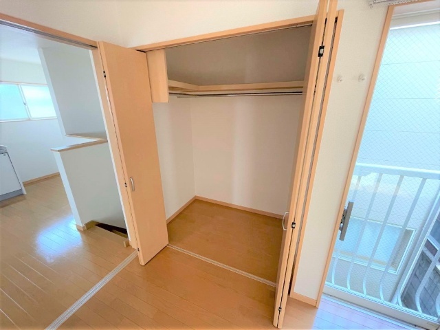 収納　※同物件別号室の参考写真です。