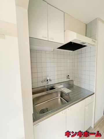 キッチン　写真は別のお部屋のものでございます。