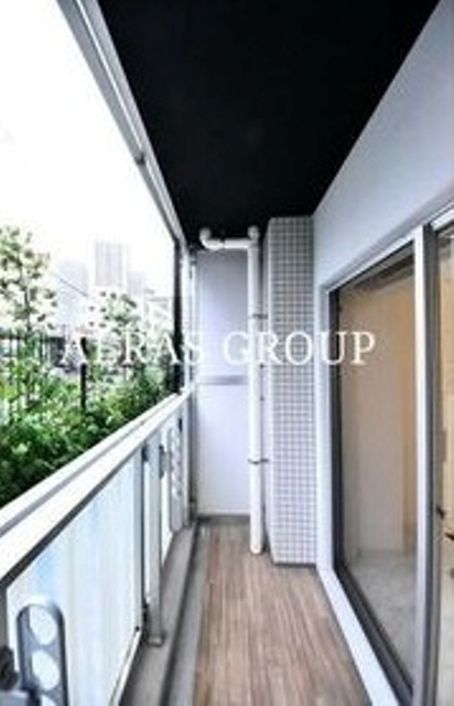 バルコニー　別部屋同仕様タイプ