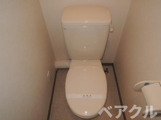 トイレ　落ち着いたトイレです