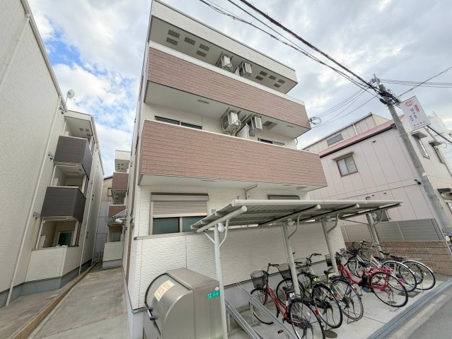 建物外観　綺麗な外観の素敵なお部屋があなたを待っています。