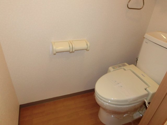 トイレ　シャワー付トイレ
