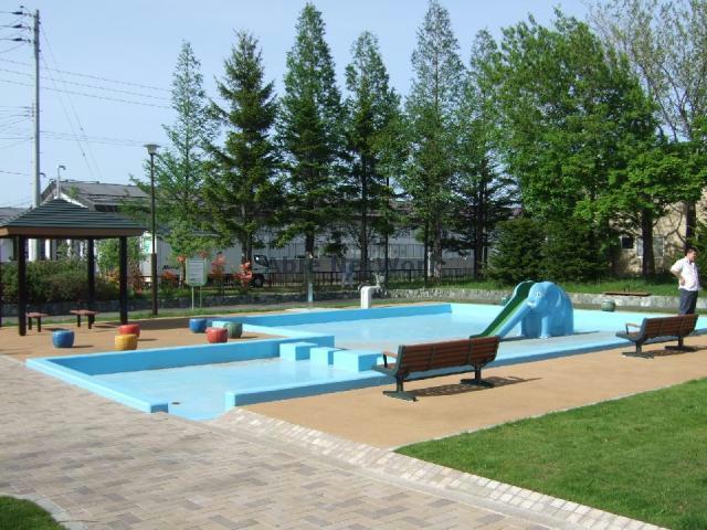 公園　北光緑地（公園）まで180m