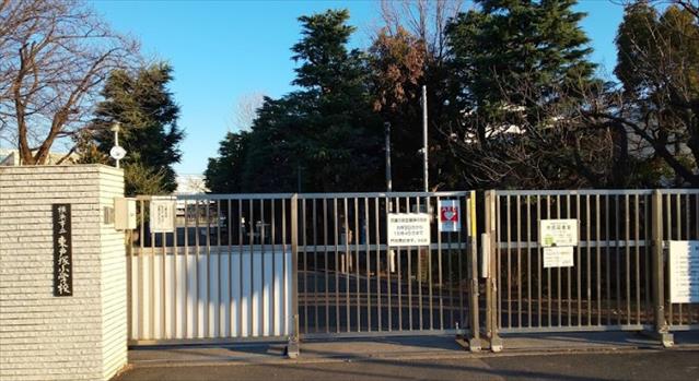 小学校　横浜市立東戸塚小学校（小学校）まで589m