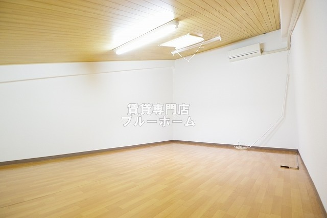 その他部屋・スペース　天窓付きのロフトです！
