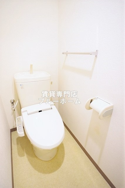 トイレ　温水洗浄便座のトイレです！