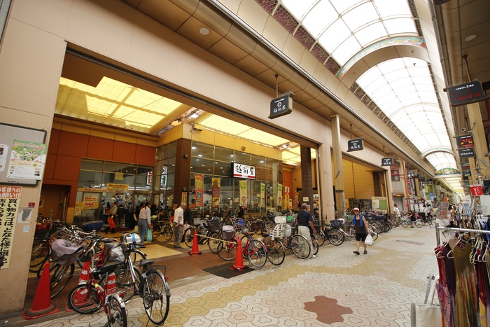 スーパー　越前屋（スーパー）まで700m