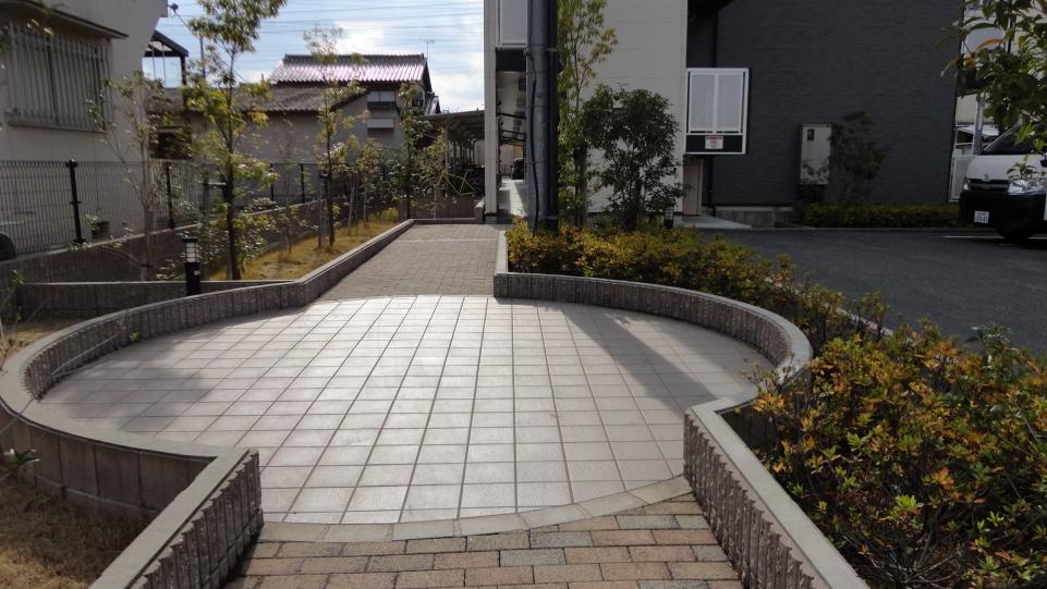 ＪＲ関西本線 八尾駅 徒歩12分 4階建 築19年の外観写真
