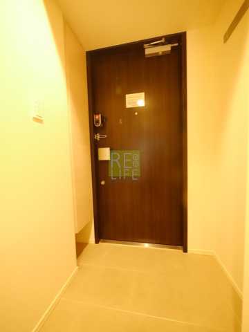 玄関　パークハビオ飯田橋