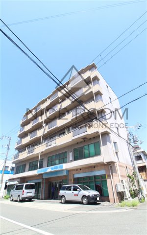 建物外観　ラ・トゥール　外観