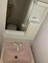 洗面設備　トイレの中の目の前にあります。