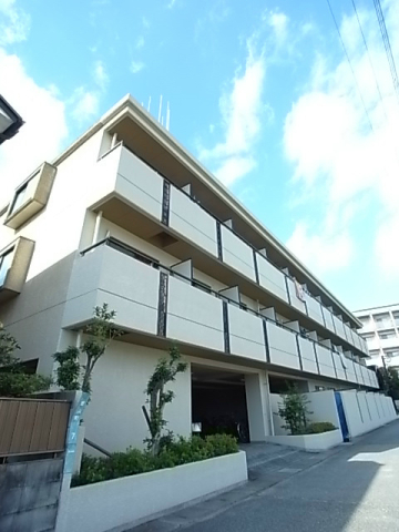 ドムール若山の外観写真