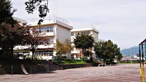 小学校　渋川市立豊秋小学校（小学校）まで4322m