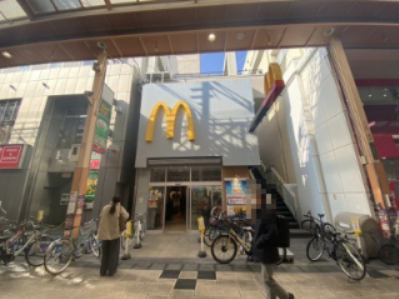 飲食店　マクドナルド 北心斎橋店（飲食店）まで95m