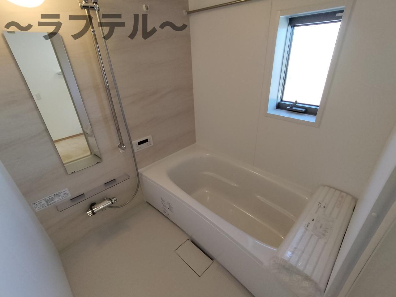 バス・シャワールーム　別部屋イメージ写真