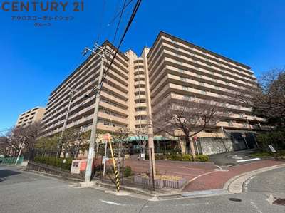 建物外観　敷地内に駐車場があります！