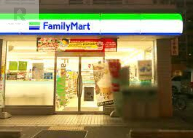 コンビニ　ファミリーマート浪速敷津東店（コンビニ）まで109m