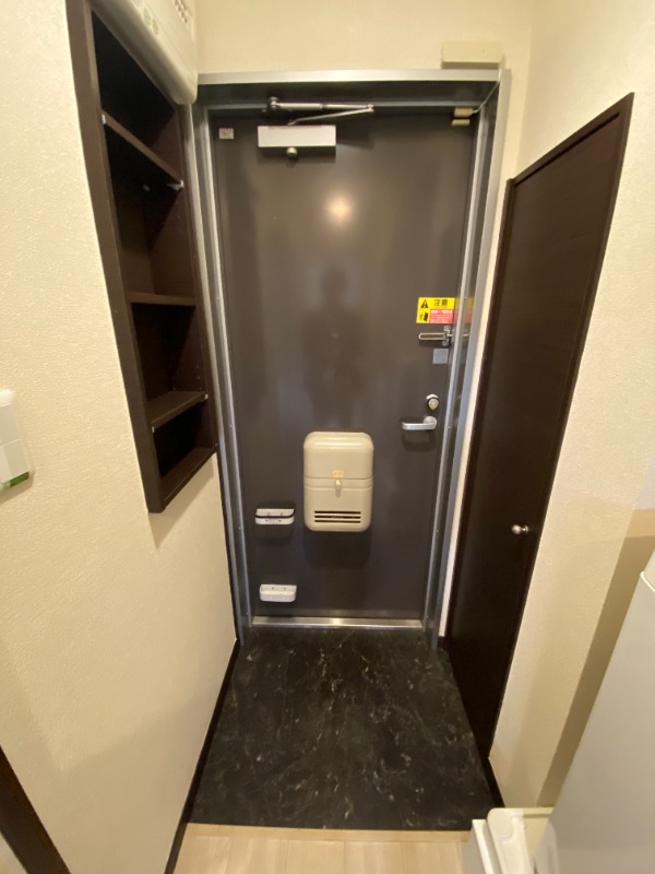 レオネクストT&Kの玄関写真