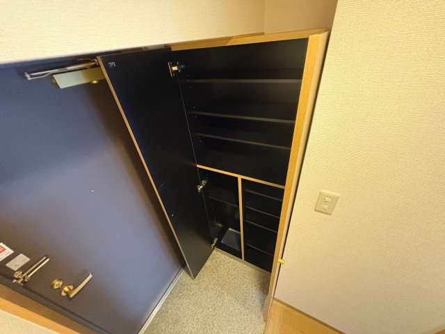 収納　たっぷりとした収納スペースです