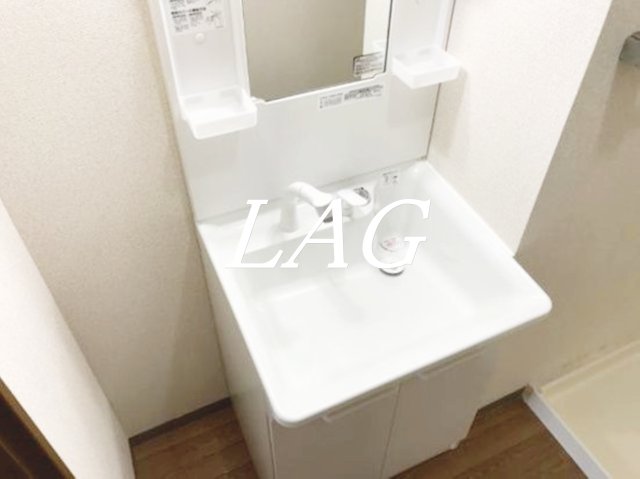 洗面設備　洗面台です。