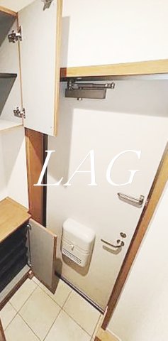 玄関　玄関です。