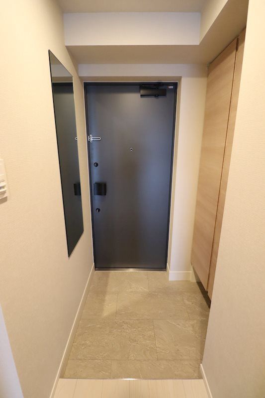 GENOVIA川崎VIIの玄関写真