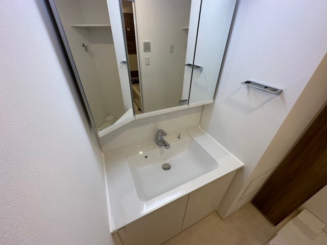 スプランディッド難波WESTIIIの内装写真