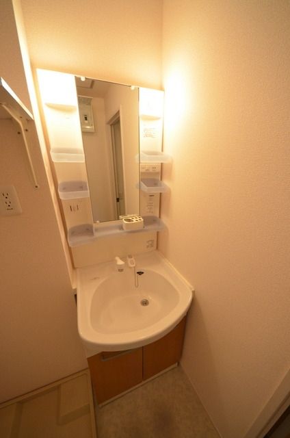 洗面設備　★お部屋探しは株式会社タウンハウジング東京まで★