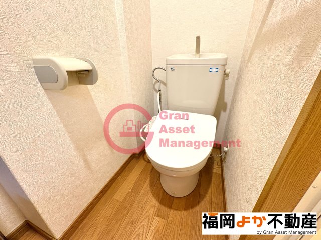 トイレ　【福岡よか不動産】トイレも気になるポイント