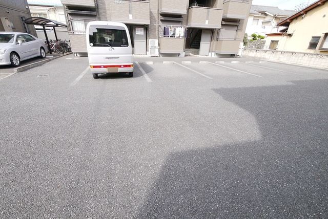 駐車場　★駐車場★