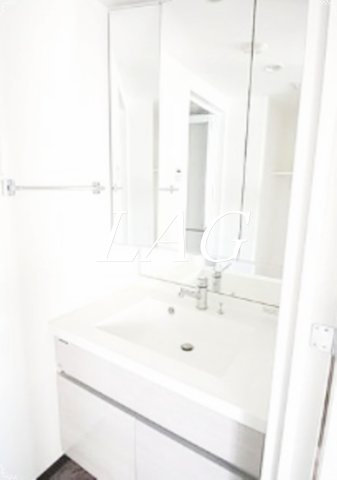 洗面設備　洗面台です。