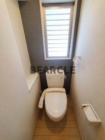 トイレ　清潔感のあるトイレです