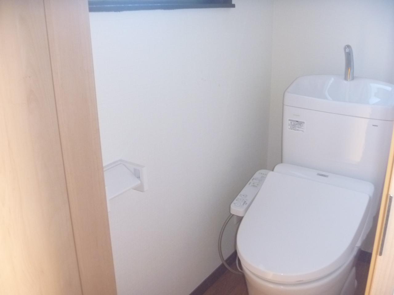 永井貸家のトイレ写真