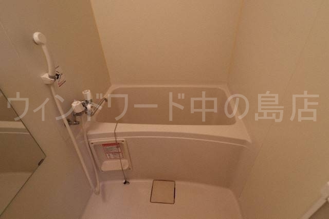 バス・シャワールーム　詳細は、ウィンドワード中の島店までご相談下さい。