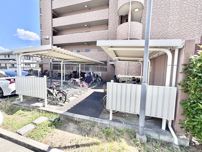 BRAVE COURT 香里園の外観写真